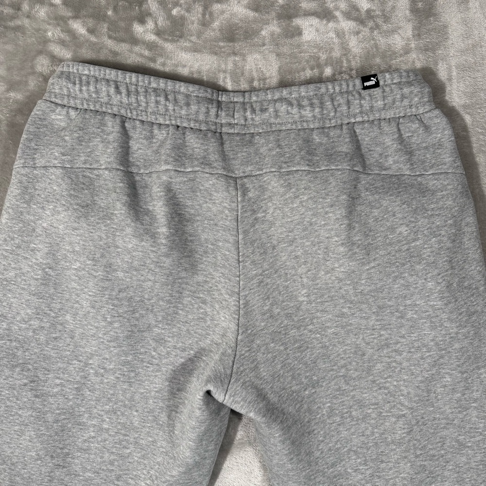 Puma Men's Embossed Fleece Jogger Pant Sweatpants Men's Grey Large Heather - Picture 9 of 9
